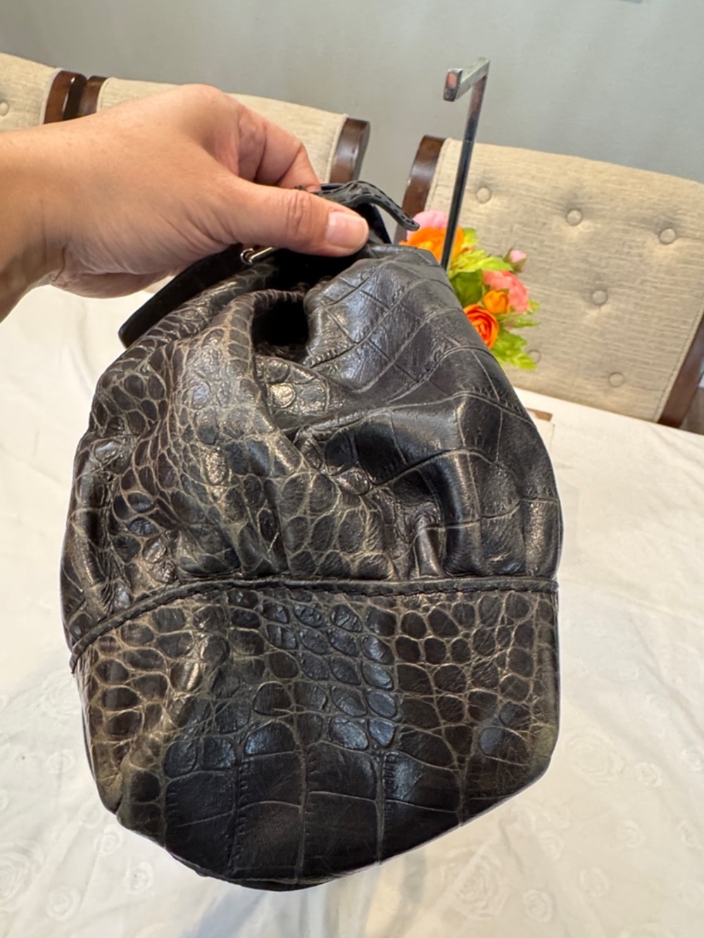 Authentic Gucci Dialux Queen Black Croc-Embossed Leather Satchel - Picture 6 of 13